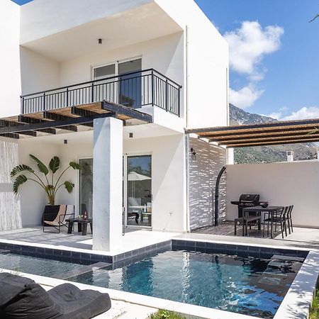 Modern Villa Casa Filo Verde With Private Pool & Bbq,200M From The Beach Plakiás Exterior foto